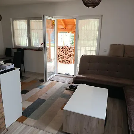 Casa de Férias Planinska Kuca Nisicka Visoravan *